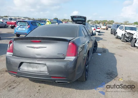 2023 Chrysler 300 300S из США, поврежденный, VIN 2C3CCABT6PH542229